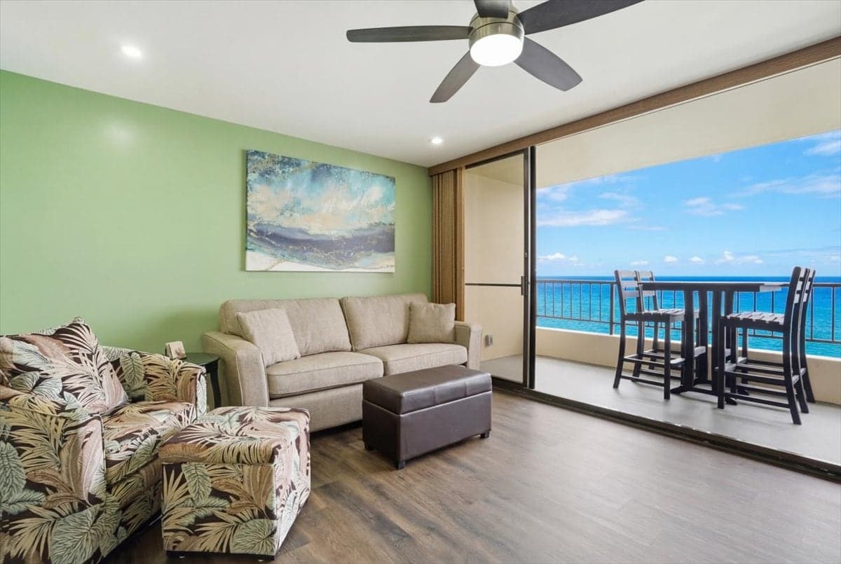 Condo in Kihei · ★5.0 · 1 bedroom · 2 beds · 1 bath - Photo 1