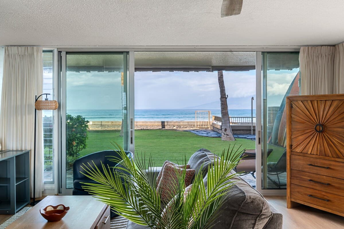 Maui Dream: Ocean View • Beachfront • Corner Suite - Photo 4