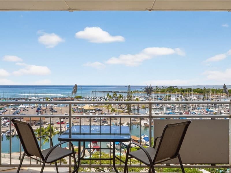 Hotel in Honolulu · ★4.82 · 1 bedroom · 2 beds · 1 private bath - Photo 1