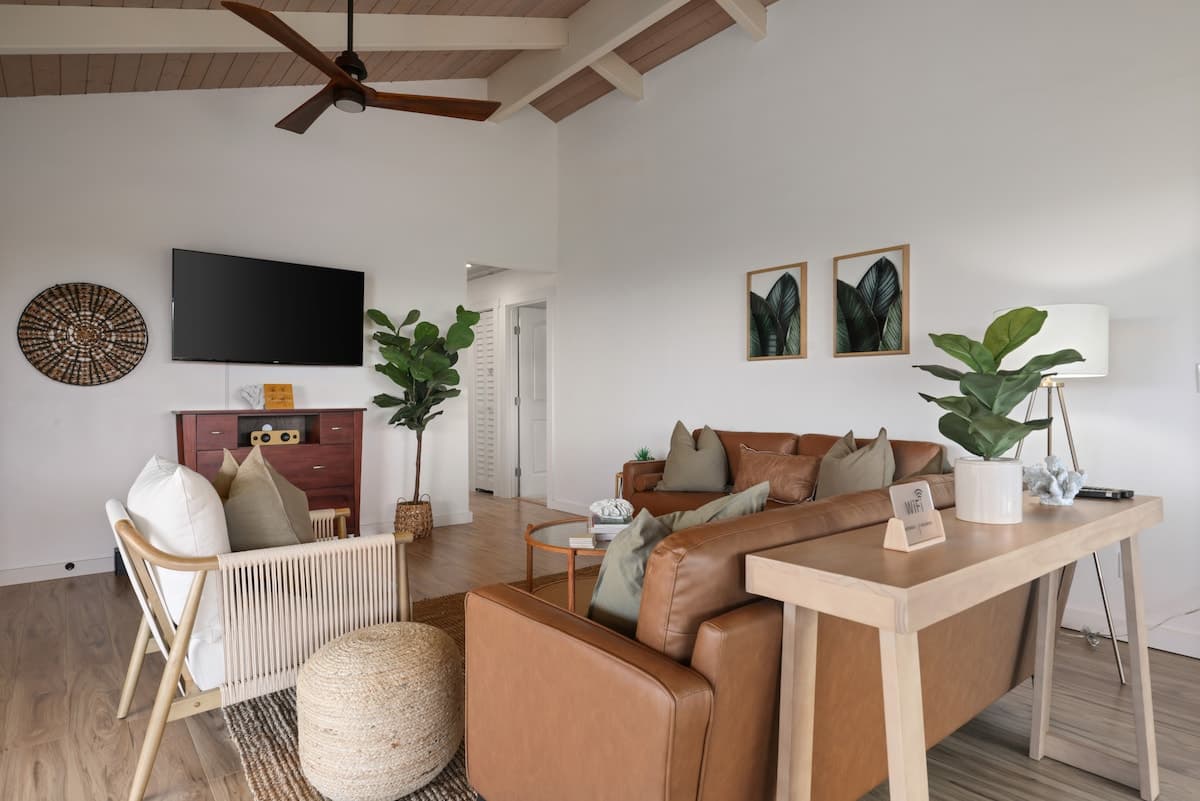 Home in Kailua-Kona · ★4.98 · 3 bedrooms · 4 beds · 2 baths - Photo 2