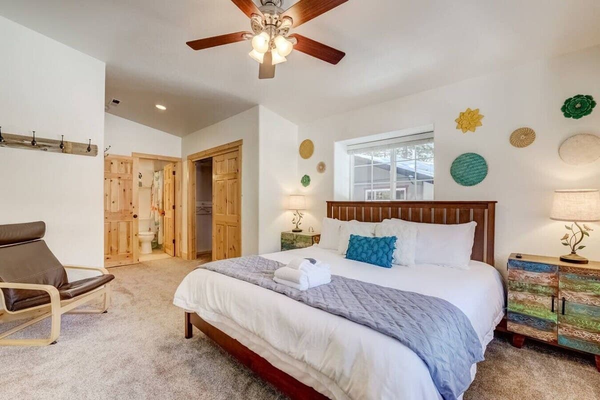 Home in Zephyr Cove · ★5.0 · 4 bedrooms · 6 beds · 4.5 private baths - Photo 2
