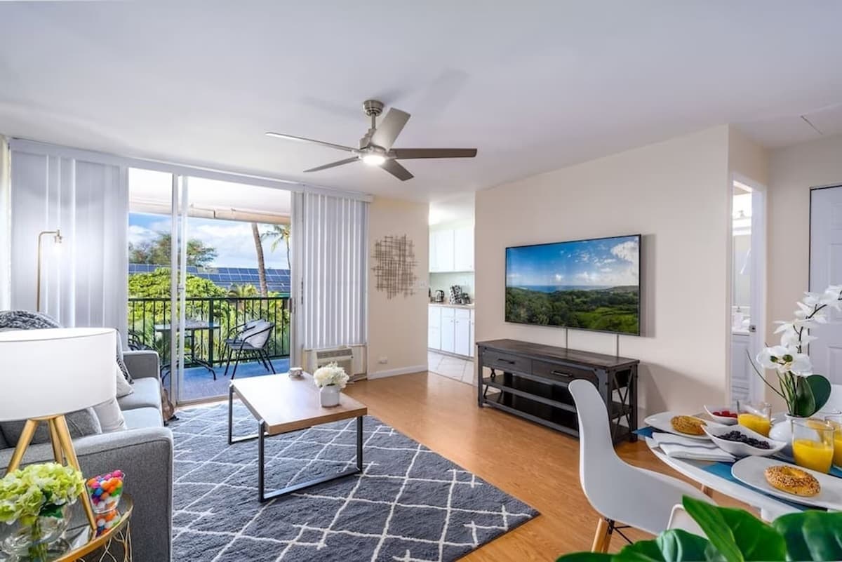 Condo in Kihei · ★4.5 · 1 bedroom · 2 beds · 1 bath - Photo 2