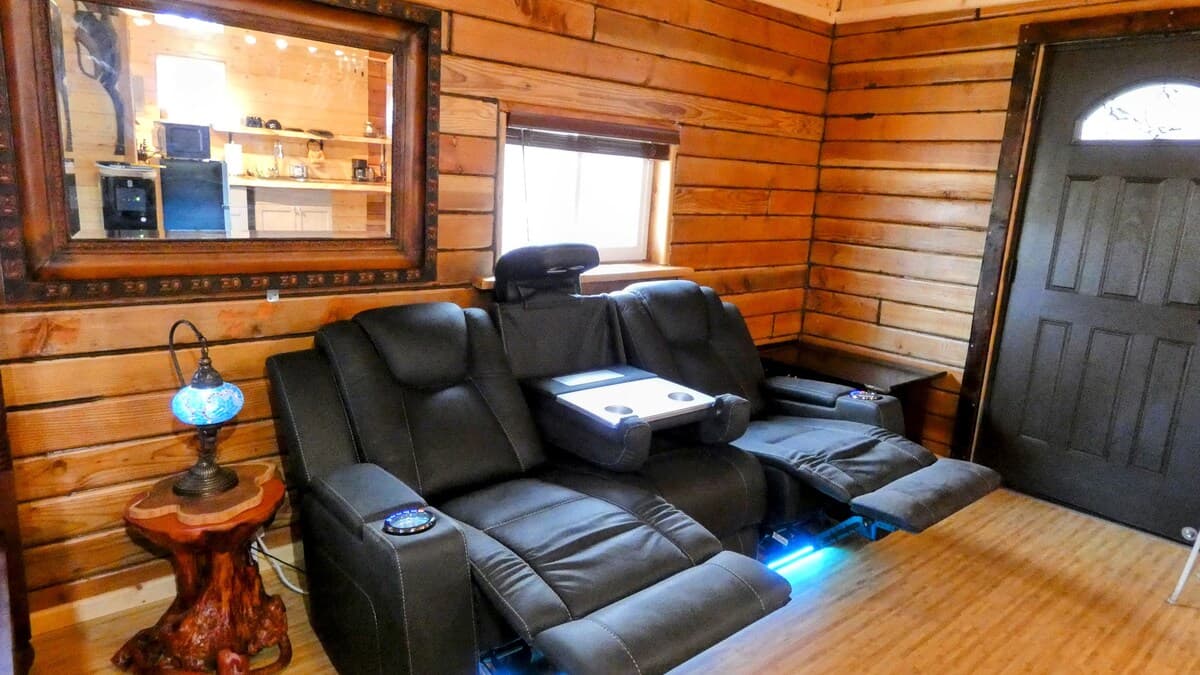 Cabin in Ocean View · ★4.94 · 1 bedroom · 1 bed · 1 private bath - Photo 4