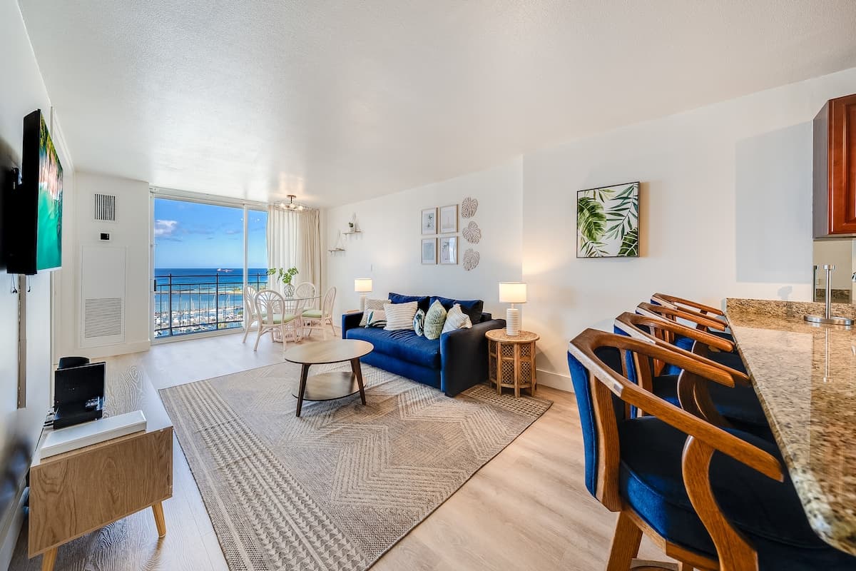 1886 Ilikai Marina 1BR - Top-Floor- Free Fireworks - Photo 1