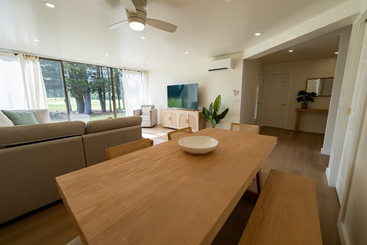 Home in Kahuku · ★5.0 · 4 bedrooms · 7 beds · 2 private baths - Photo 2