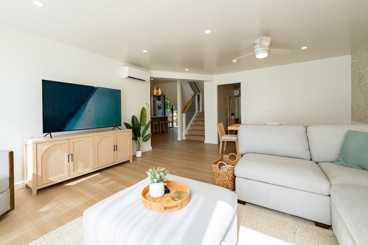 Home in Kahuku · ★5.0 · 4 bedrooms · 7 beds · 2 private baths - Photo 3