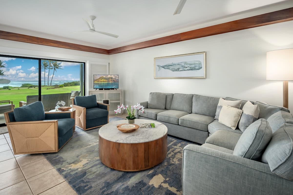 Poipu Sands Unit 514 Oceanfront 2 Bedroom 2 Bath - Photo 2