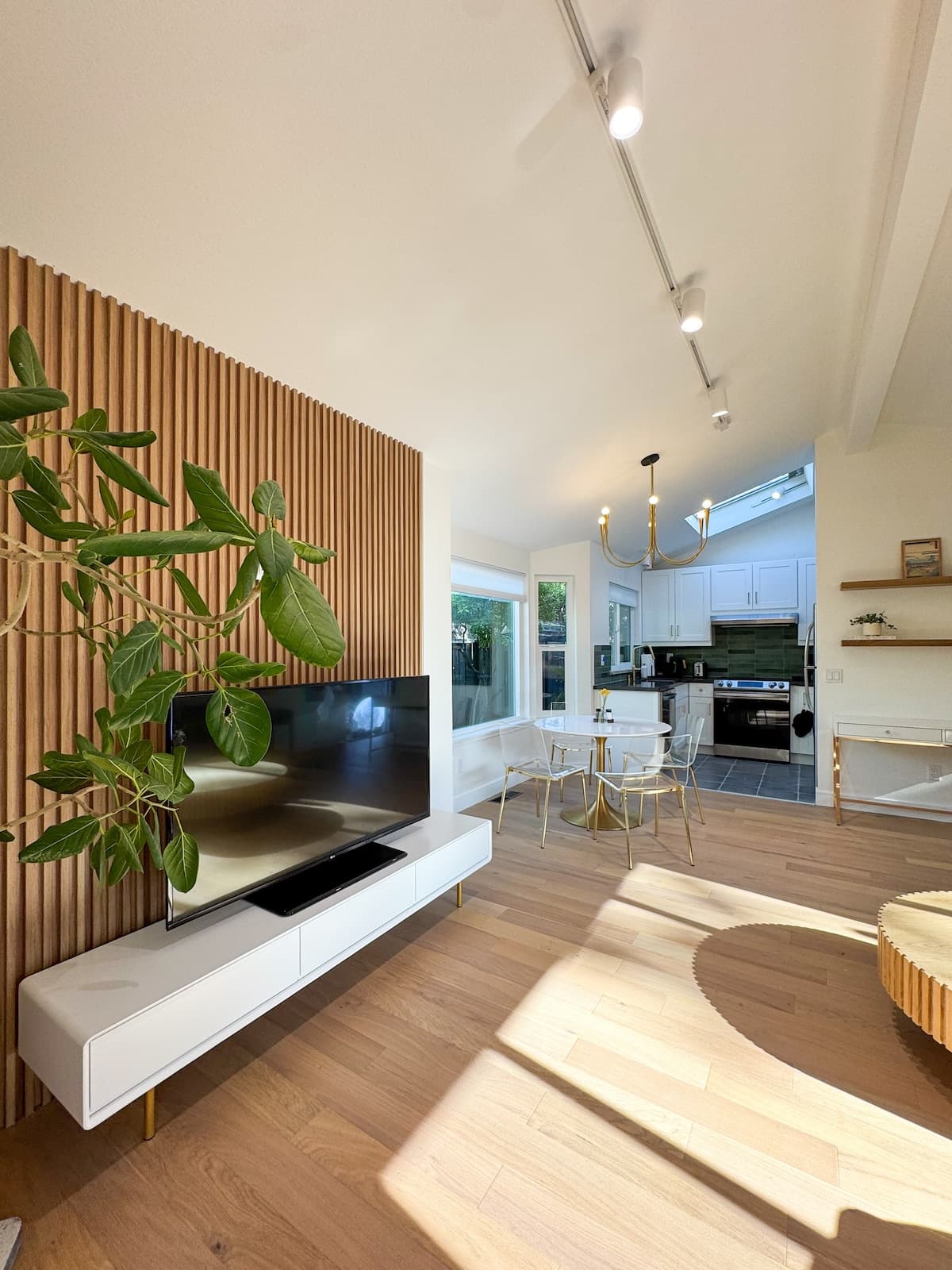 Private Garden Oasis in Silicon Valley - Photo 5