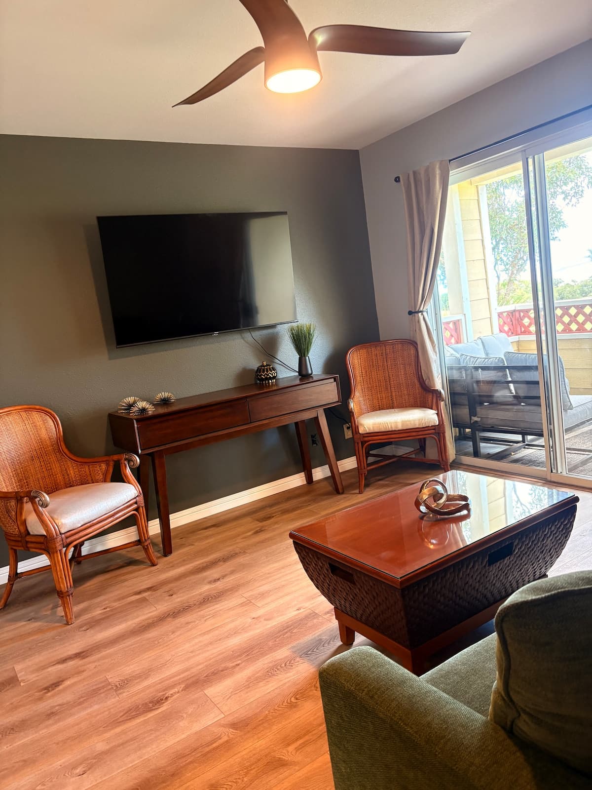Condo in Waikoloa Village · ★4.38 · 2 bedrooms · 1 bed · 2 private baths - Photo 3