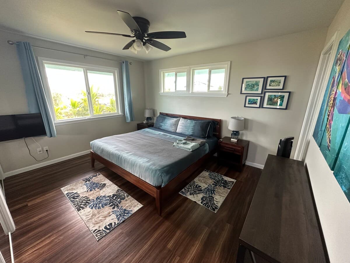 Home in Hilo · ★4.94 · 4 bedrooms · 6 beds · 3 private baths - Photo 2