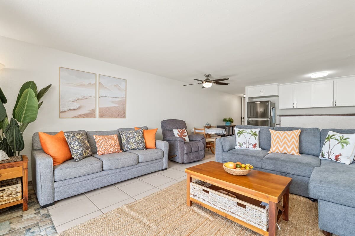 Condo in Hauula · ★4.82 · 1 bedroom · 4 beds · 1 private bath - Photo 4