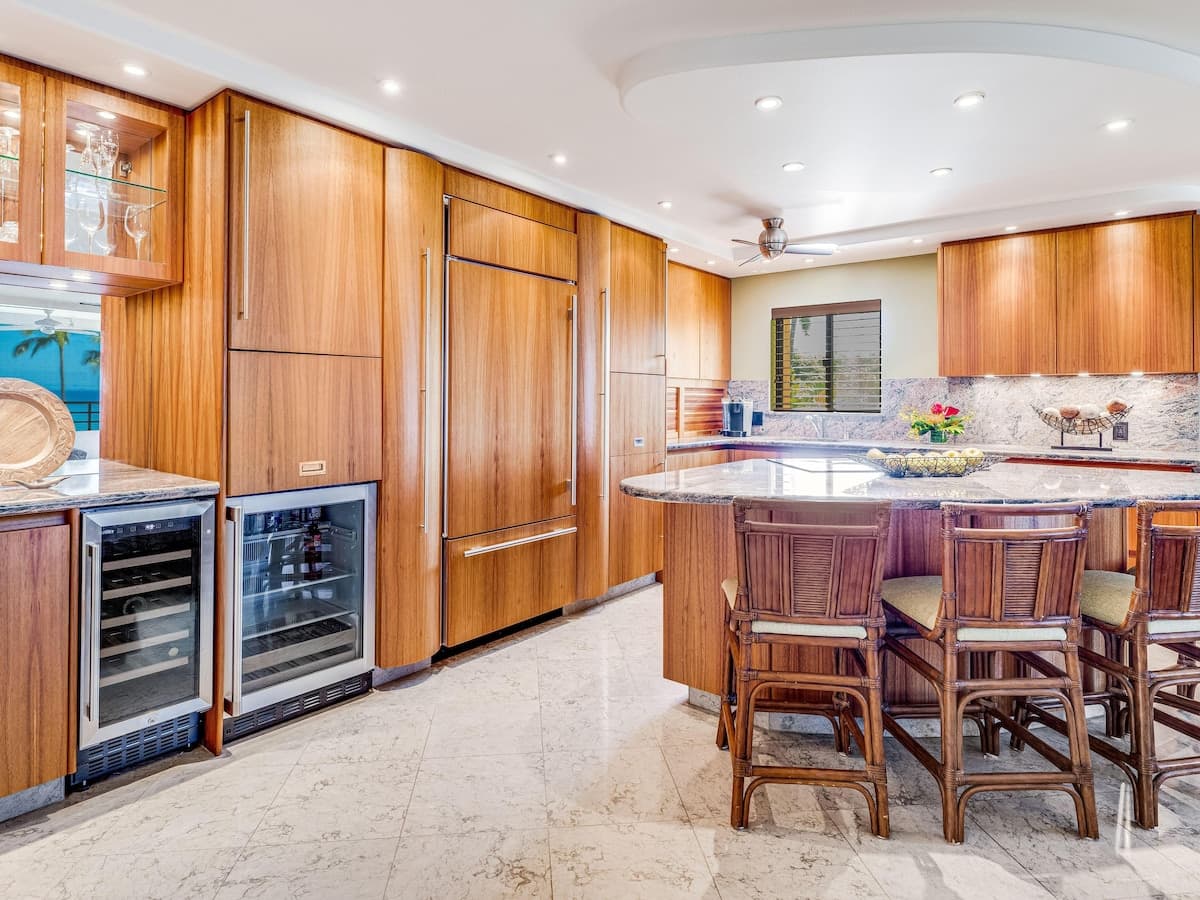 Condo in Wailea · ★4.58 · 2 bedrooms · 3 beds · 2 baths - Photo 3