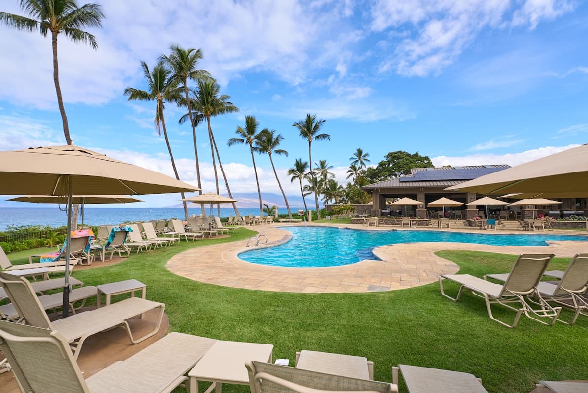 Condo in Kihei · ★5.0 · 1 bedroom · 2 beds · 1.5 baths - Photo 3