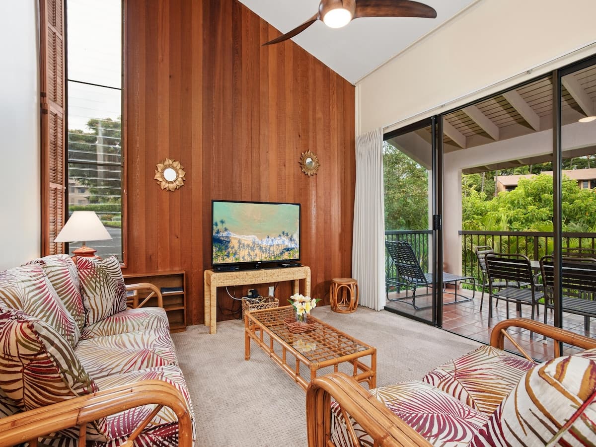 Condo in Kihei · ★4.67 · 1 bedroom · 2 beds · 1 bath - Photo 1