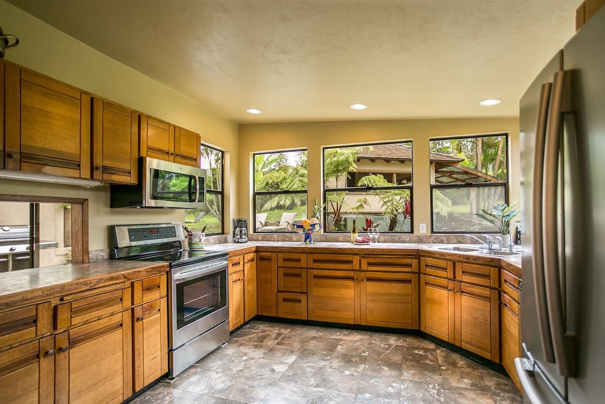 Home in Kula · ★5.0 · 3 bedrooms · 4 beds · 2 baths - Photo 3