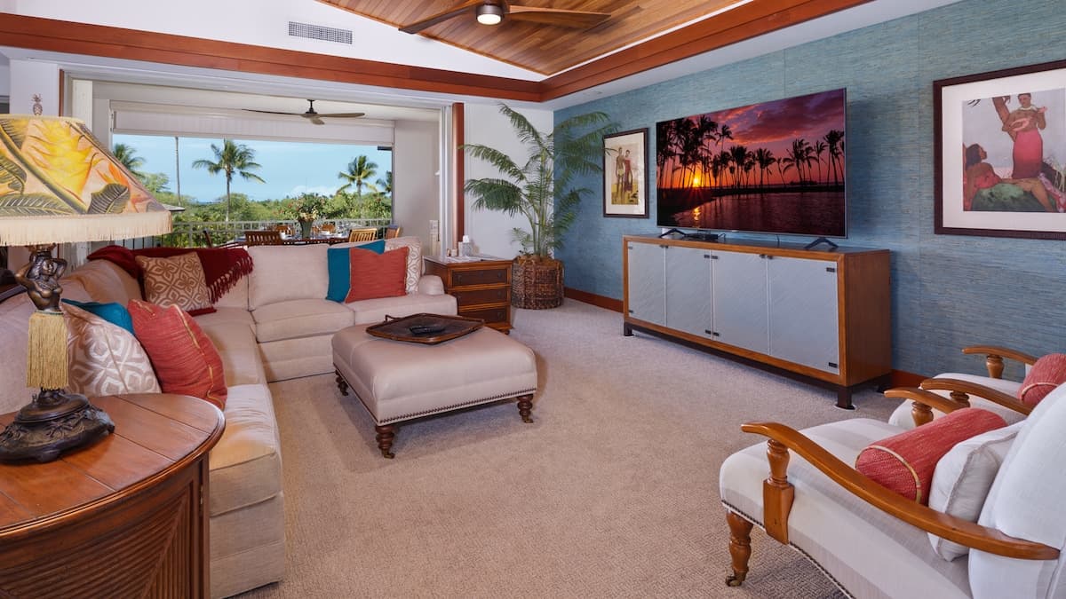Home in Waimea · ★5.0 · 3 bedrooms · 4 beds · 3.5 baths - Photo 2