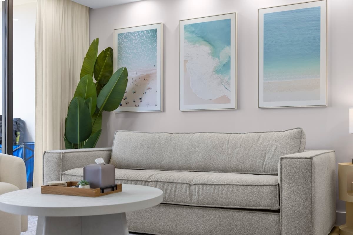 10FL-Upscale Chic 1BR-City & Ocean Views/Parking~ - Photo 2