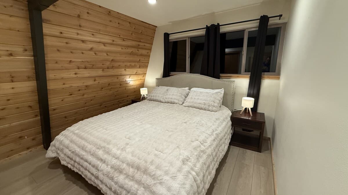 Remodeled Tahoe Chalet, Dog-Friendly, River Access - Photo 2