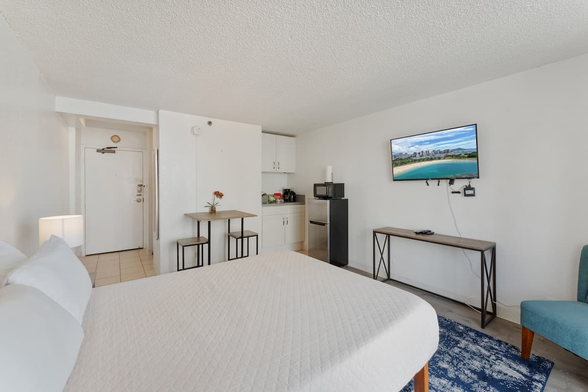 10F Convenient Cosy Studio @ Inn On the Park - Photo 1