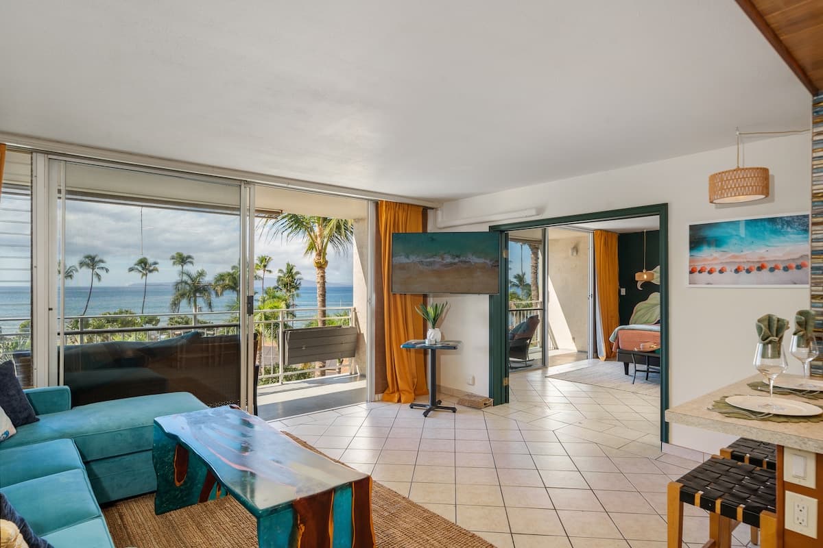Spread Aloha: Ocean Views, Artist Inspired Oasis - Photo 5