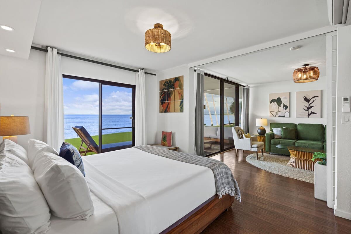 Condo in Wailuku · ★4.88 · 2 bedrooms · 4 beds · 2 baths - Photo 5