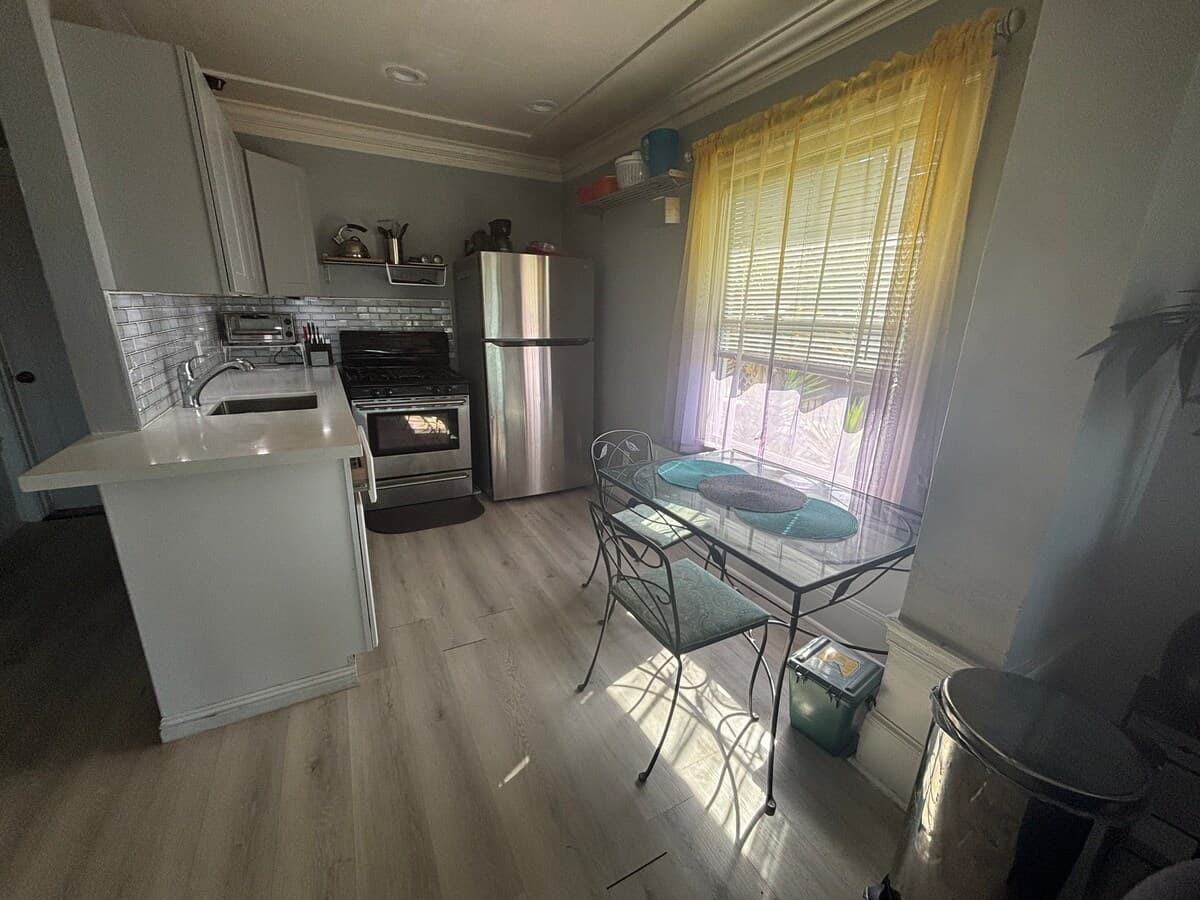No-Smoking 2BR Home with Yard & Parking - Photo 5