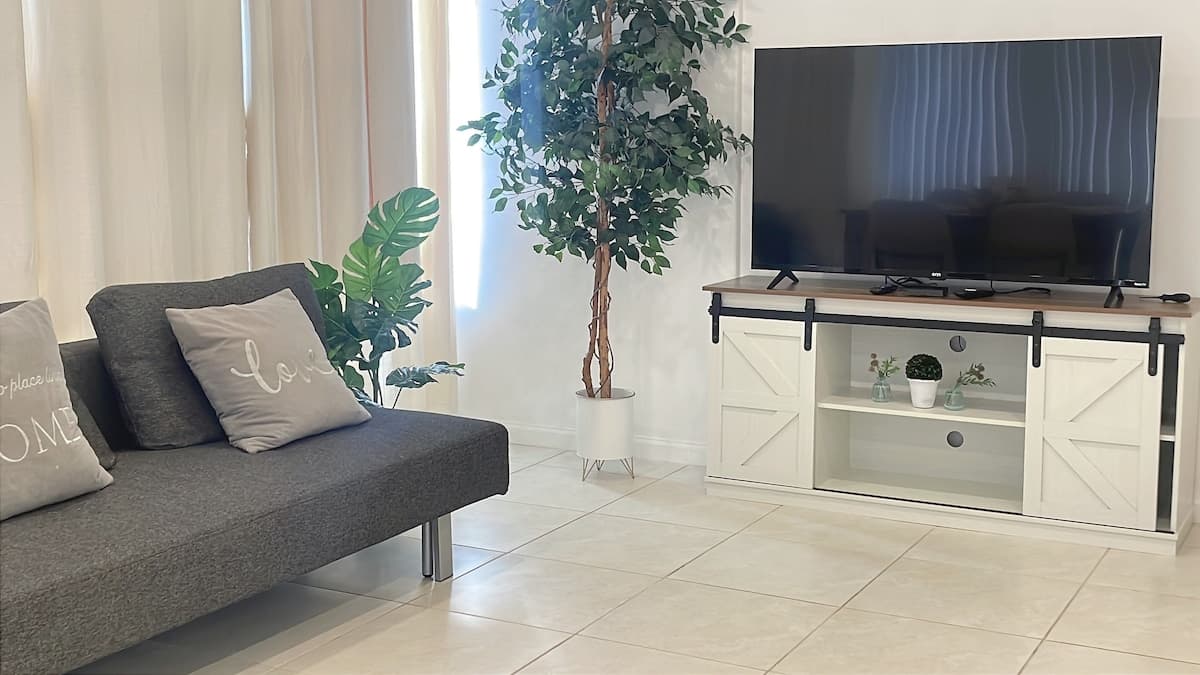 New Ocean View Condominium. Free Parking - Photo 2