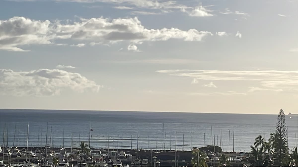 New Ocean View Condominium. Free Parking - Photo 1