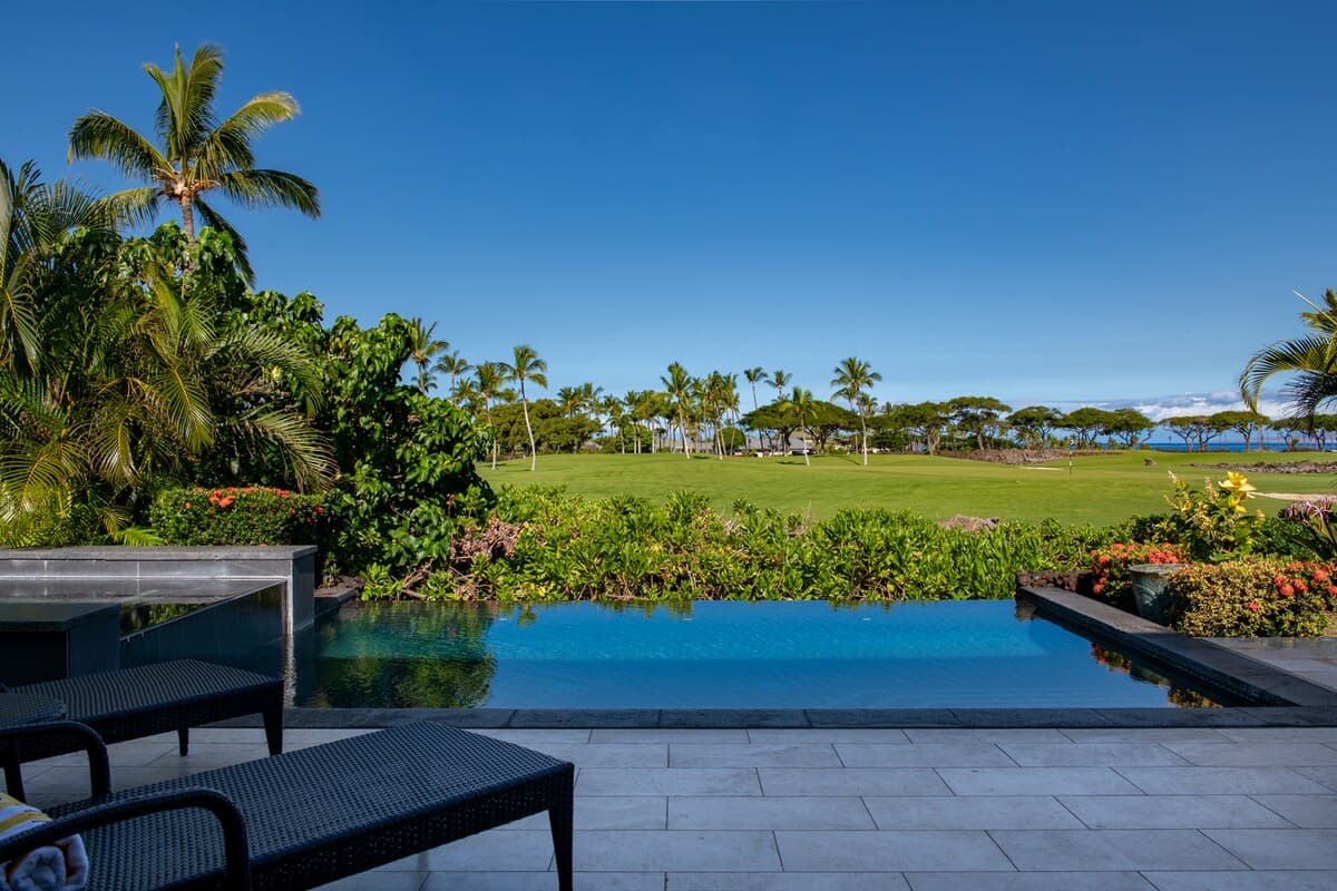 Home in Waimea · ★5.0 · 4 bedrooms · 5 beds · 4.5 baths - Photo 3