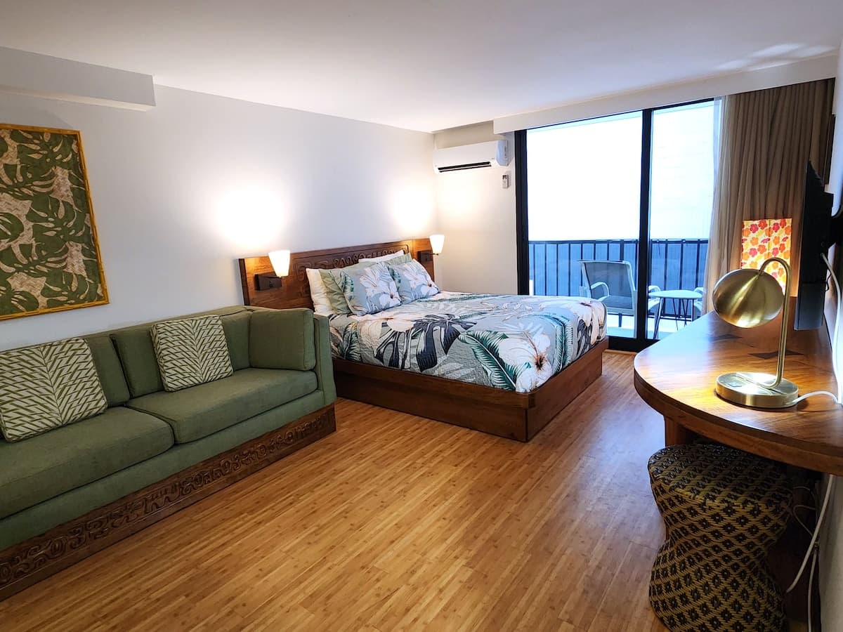 Hotel in Honolulu · ★4.96 · 1 bedroom · 2 beds · 1 private bath - Photo 3