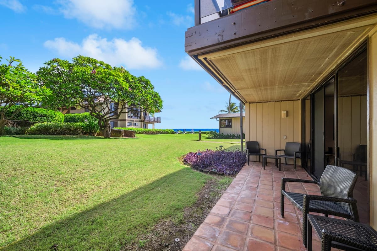 Condo in Koloa · ★4.4 · 2 bedrooms · 3 beds · 2 private baths - Photo 1