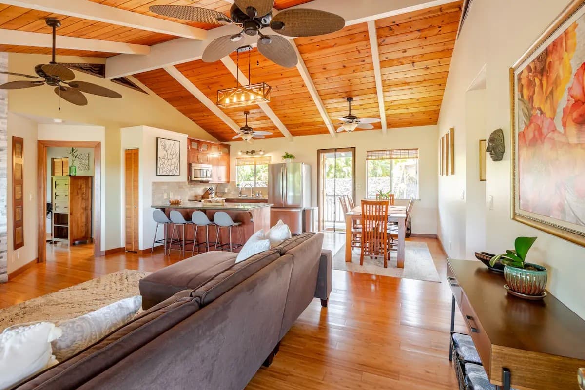 Home in Kailua-Kona · ★4.94 · 3 bedrooms · 3 beds · 2 baths - Photo 5