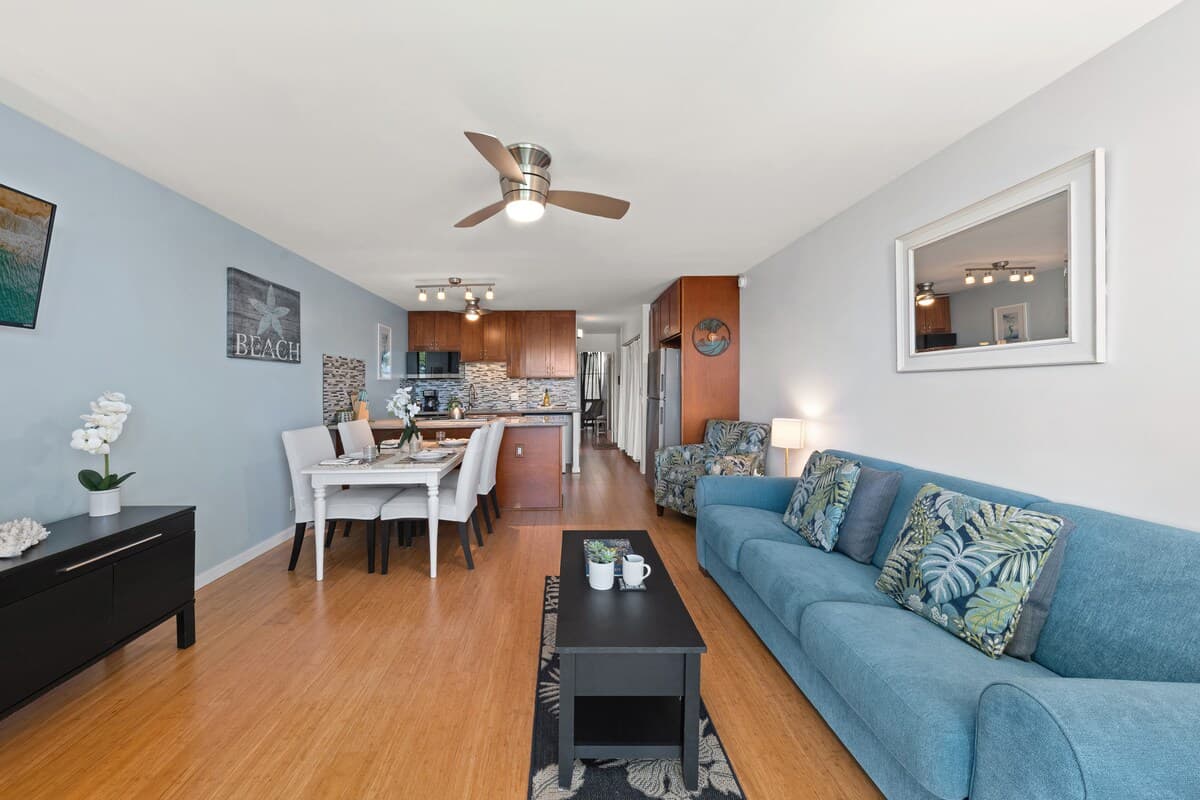 Condo in Kihei · ★5.0 · 1 bedroom · 2 beds · 1 bath - Photo 3