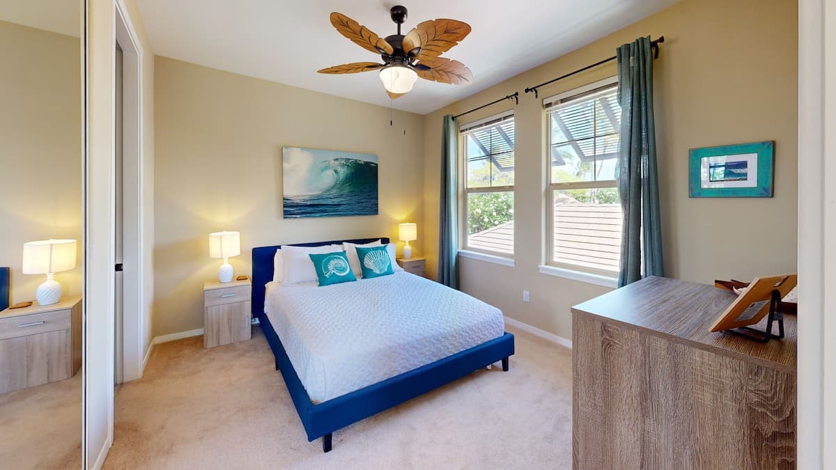 Home in Waimea · ★5.0 · 3 bedrooms · 4 beds · 3 private baths - Photo 2