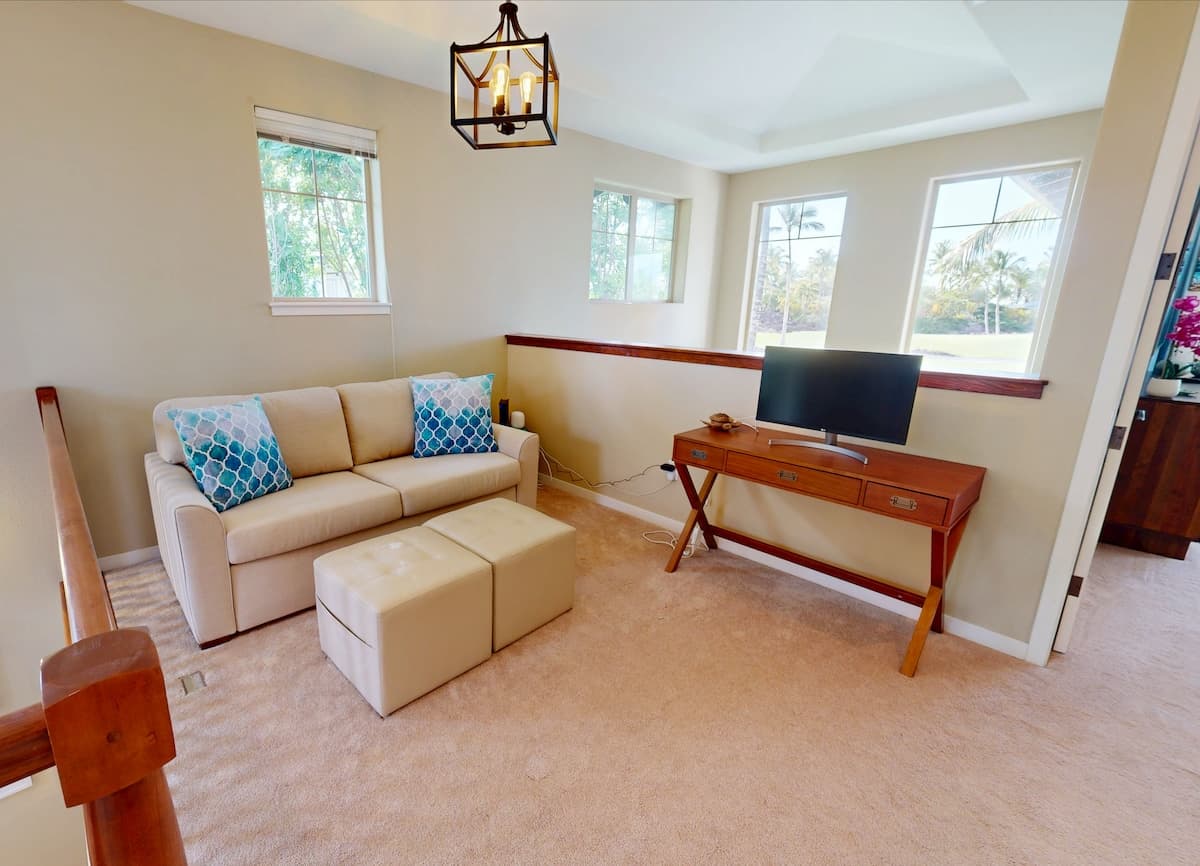 Home in Waimea · ★5.0 · 3 bedrooms · 4 beds · 3 private baths - Photo 4
