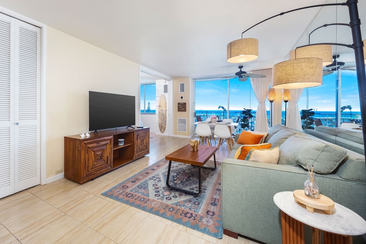Breathtaking Oceanview Oasis w/ 2 Pools & Parking - Photo 1