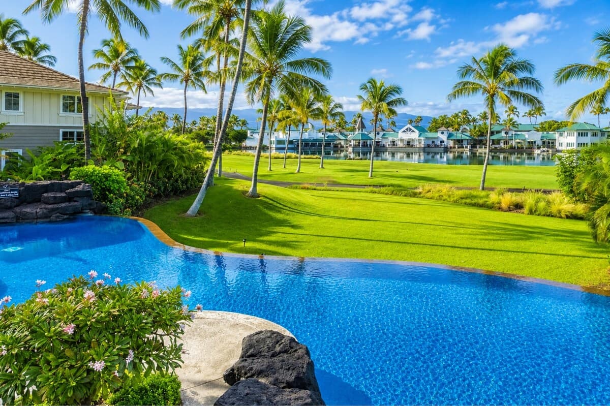 Condo in Waikoloa Village · ★5.0 · 2 bedrooms · 4 beds · 2 baths - Photo 2