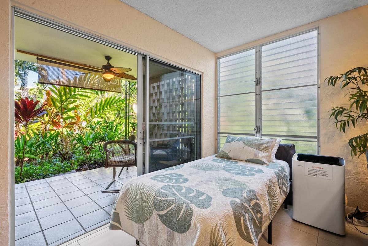 Kailua-Kona Oceanside Condo - Photo 4