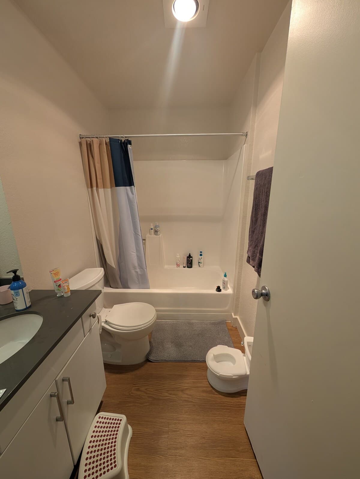 Nice 2-bedroom apartment at Redwood Shores - Photo 5