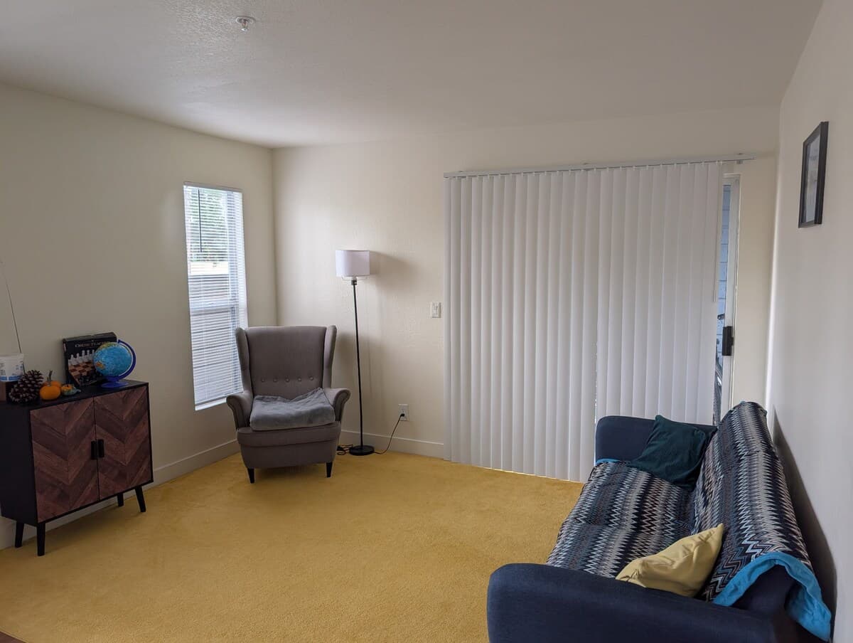 Nice 2-bedroom apartment at Redwood Shores - Photo 2