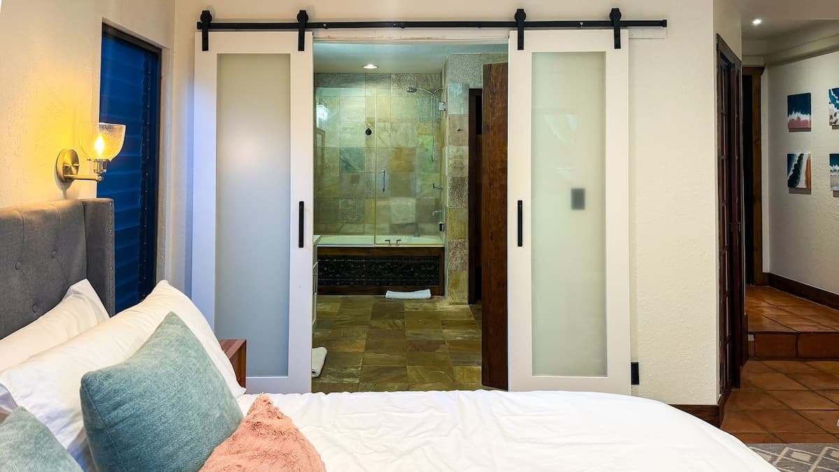 Condo in Princeville · ★5.0 · 2 bedrooms · 2 beds · 2 baths - Photo 5