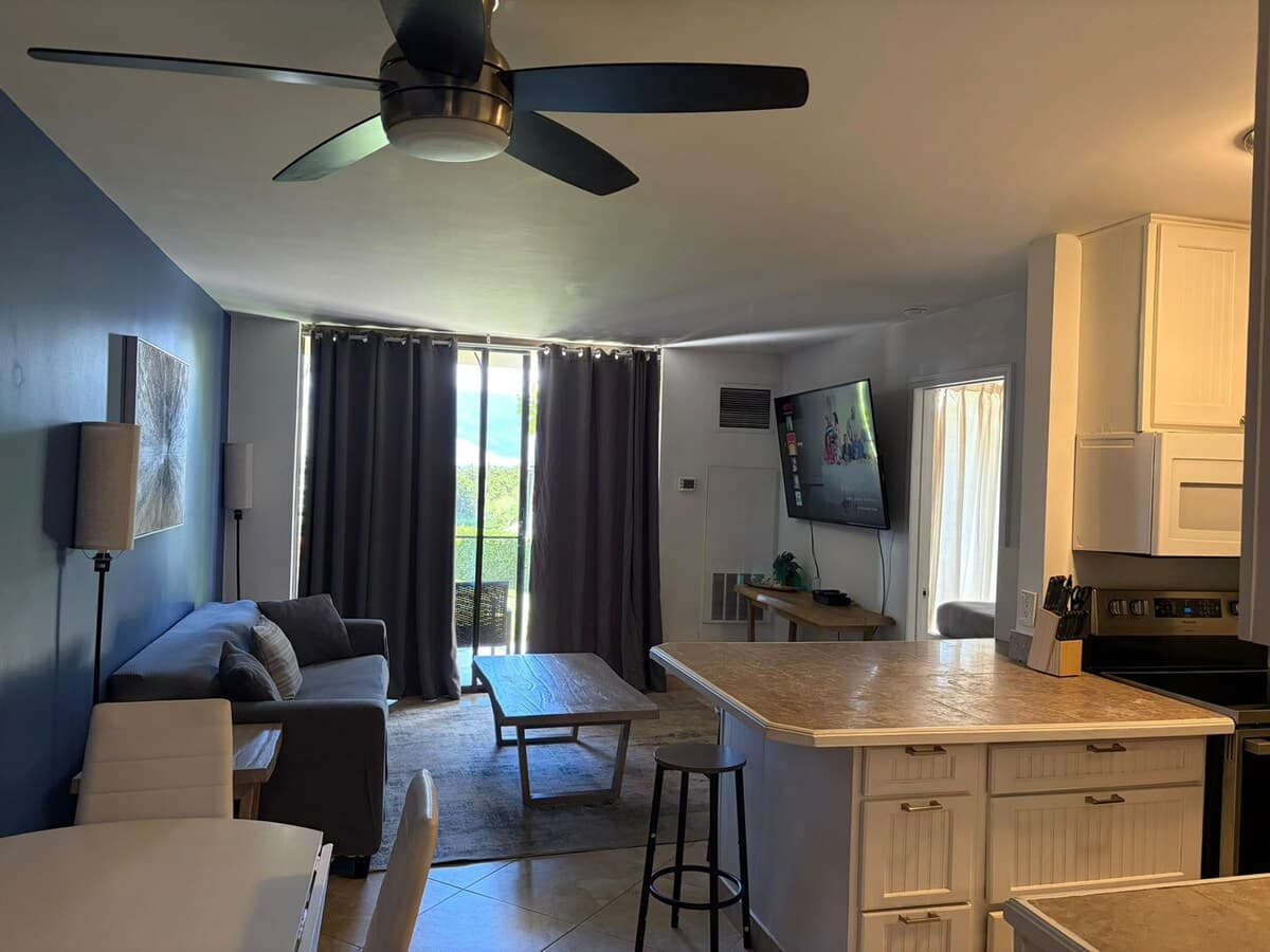 Home in Kihei · ★4.75 · 2 bedrooms · 3 beds · 2 baths - Photo 3