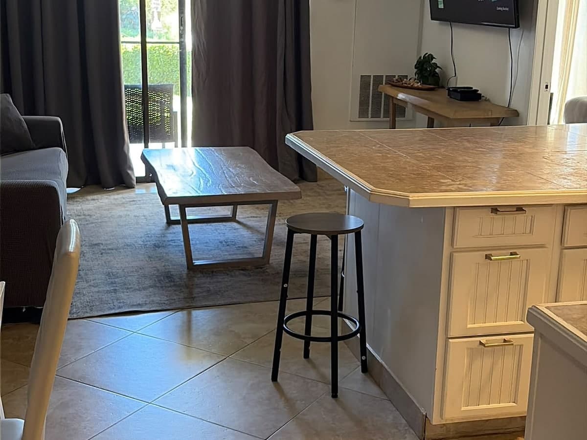 Home in Kihei · ★4.75 · 2 bedrooms · 3 beds · 2 baths - Photo 5