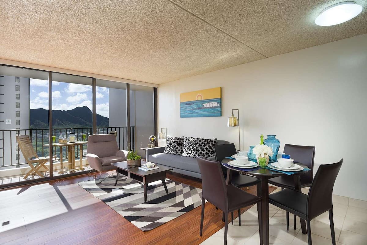 29th Fl W Banyan | Diamond Head Views | Parking - Photo 2