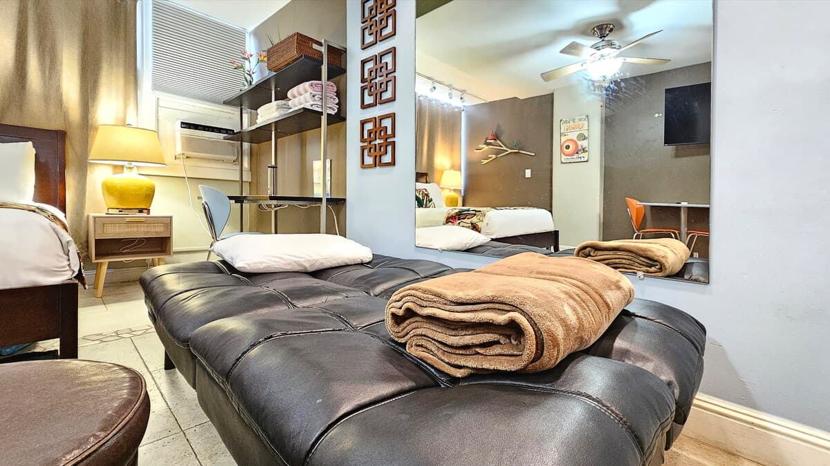 WG701 | Get Away Suite 701—Waikῑkῑ Grand Hotel® - Photo 5