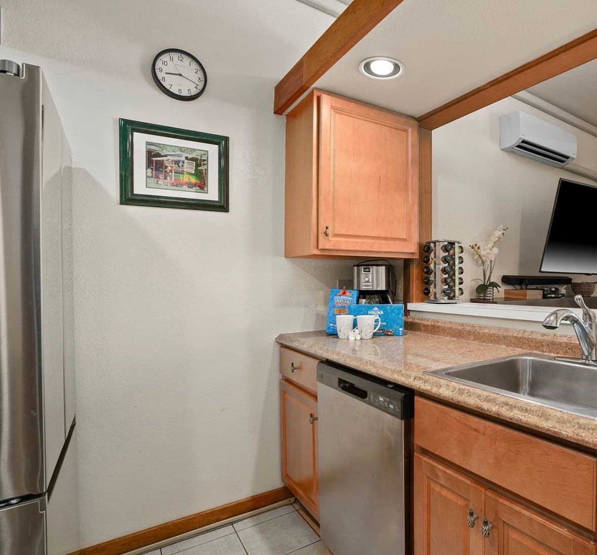 Poipu Beach Remodeled | A/C | Resort Pool & Garden - Photo 5