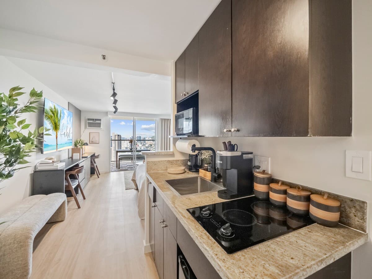 42F Coastal Chic Retreat -Elegant Oceanview Living - Photo 2