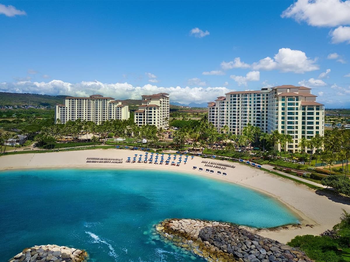 Condo in Kapolei · ★5.0 · 2 bedrooms · 4 beds · 2 private baths - Photo 1