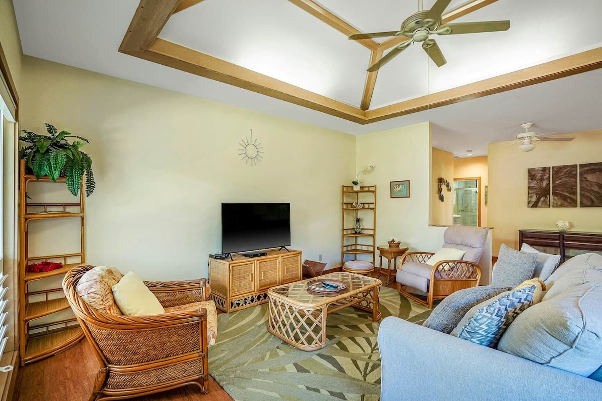Home in Koloa · ★4.85 · 3 bedrooms · 3 beds · 2 private baths - Photo 5