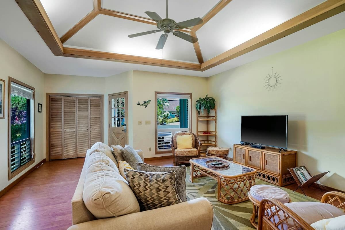 Home in Koloa · ★4.85 · 3 bedrooms · 3 beds · 2 private baths - Photo 2